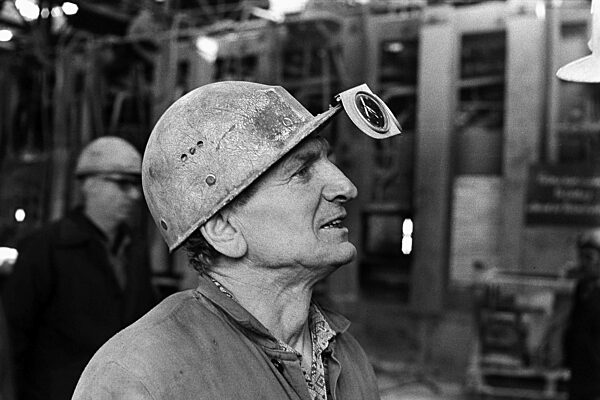 Steel workers in Riesa