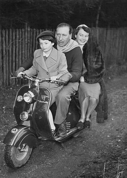 Willy Birgel mit Familie, 1954