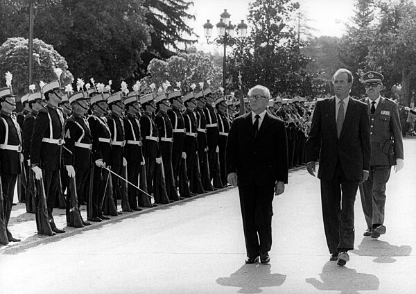 Erich Honecker und Juan Carlos in Madrid, 1988