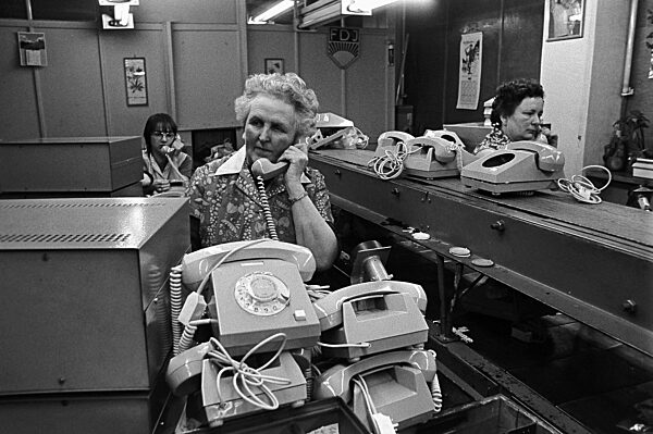 Telephone production in Nordhausen