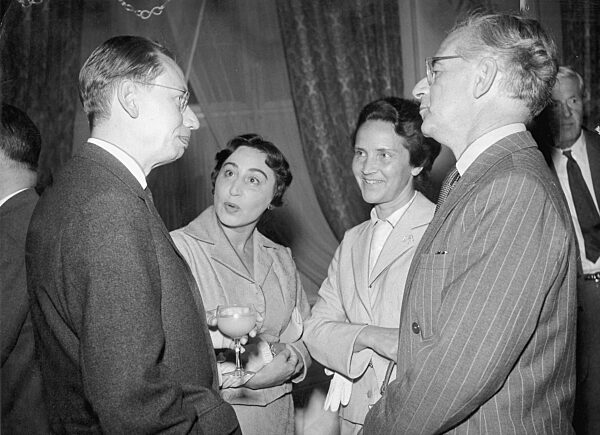 Thilo Koch, Hilde Spiel, Gräfin Dönhoff und Peter de Mendelssohn