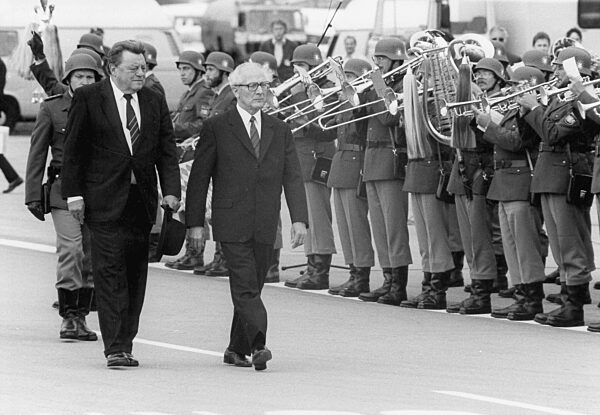 Franz Josef Strauß und Erich Honecker bei dem Empfang in München, 1987
