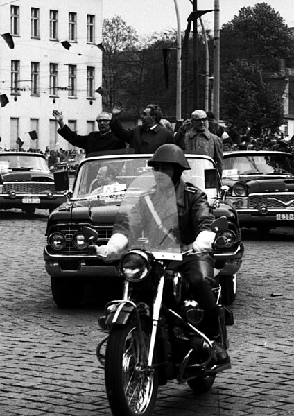 Erich Honecker, Leonid Breschnew und Willi Stoph in Ostberlin, 1973