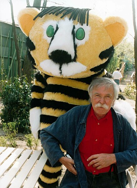 Janosch with the tiger figure