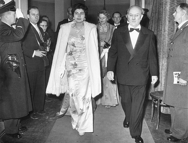 Fürstin Soraya und Wilhelm Hoegner, 1958