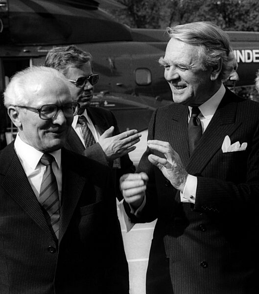 Erich Honecker, 1987
