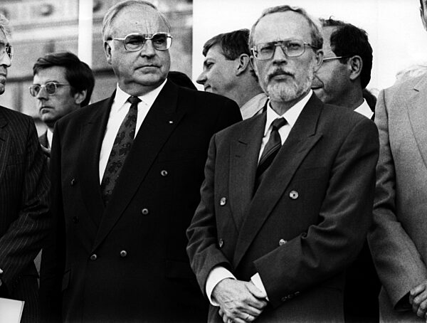 Helmut Kohl and Lothar de Maiziere, 1990
