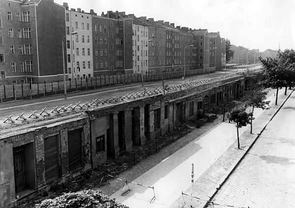 Blick über die Berliner Mauer, 1972