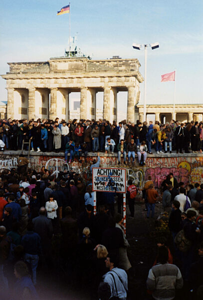 Mauer-Öffnung, 1989