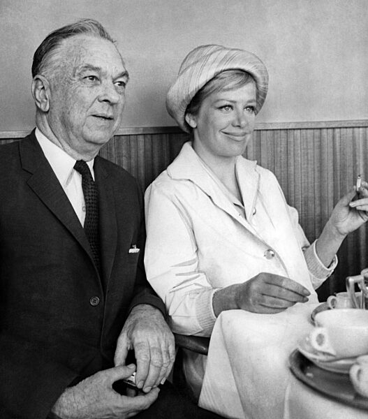 Hildegard Knef und Caroll Righter, 1975