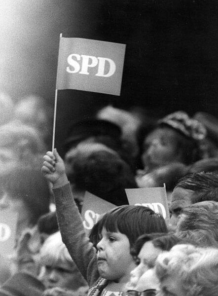SPD election campaign event, 1976