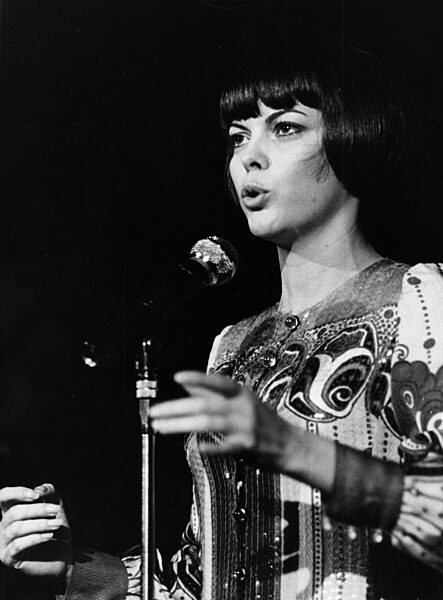 Mireille Mathieu, 1970