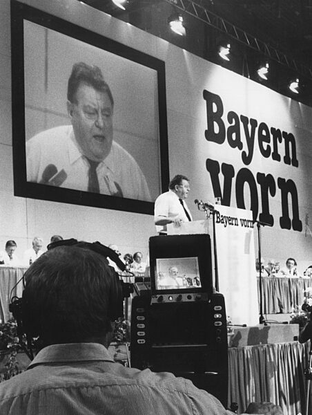 Franz Josef Strauss and Helmut Kohl at a CDU party congress in Munich, 1986