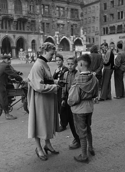 Ingrid van Bergen, 1954