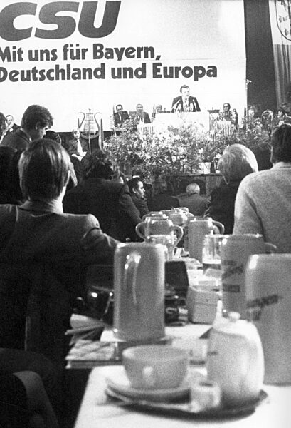 Franz Josef Strauss at the Political Ash Wednesday in Passau, 1975