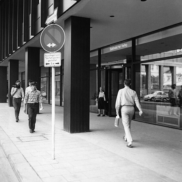 Gebäude des Süddeutschen Verlages am Färbergraben, 1971
