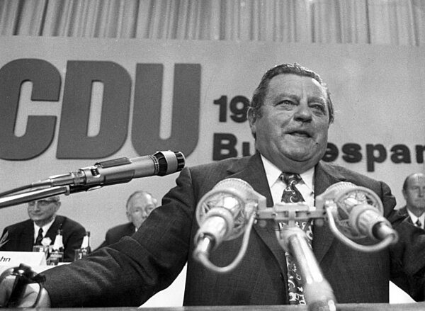 Franz Josef Strauss at a federal party convention of the CDU, 1970s