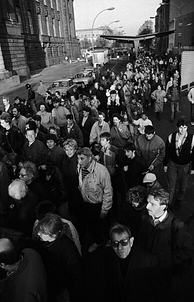 Grenzöffnung Invalidenstrasse, 1989