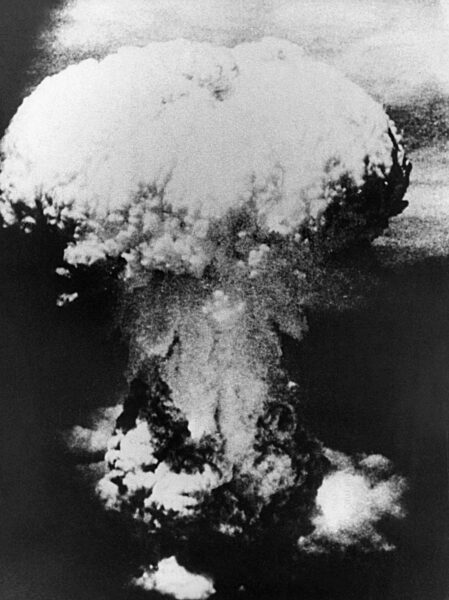 Abwurf der ersten Atombombe auf Hiroshima am 06.08.1945
