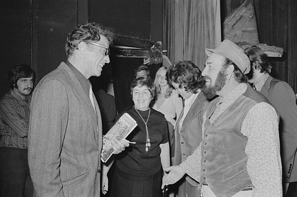 Shmuel Rodensky and Burt Lancaster in Munich, 1972