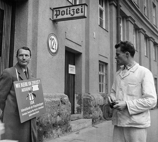 Registration Office for Civil Service, 1956