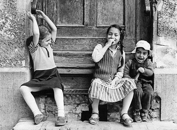 Guest worker: children 1980-