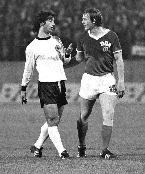 The 1974 FIFA World Cup: Mueller (GER), Kische (GDR)