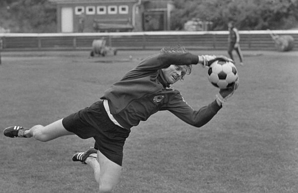 The 1974 FIFA World Cup: Maier (GER)