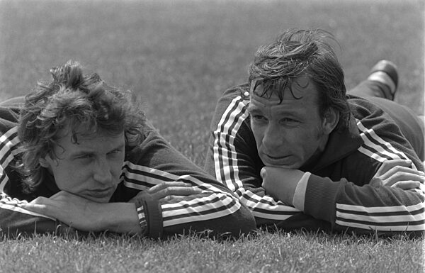 Soccer National Team - Flohe, Hoettges