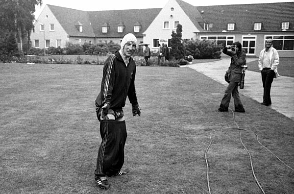 The 1974 FIFA World Cup: training camp in Kaiserau