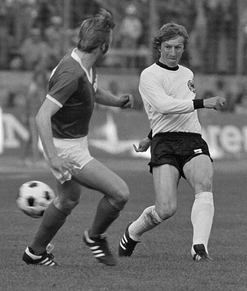 The 1974 FIFA World Cup: Flohe (GER)