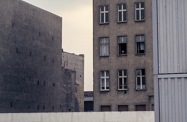 Blick über die Grenze / Wendezeit Berlin