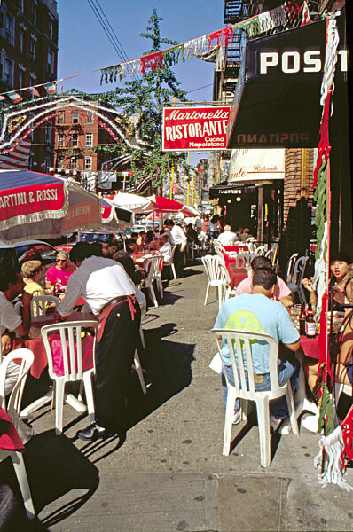 Straßenszenen in Little Italy in New York, 1992