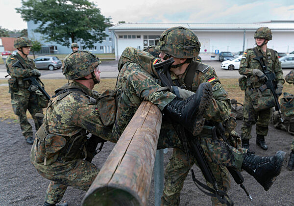 Grundausbildung beim Luftwaffenausbildungsbataillon der Bundeswehr  , 2024