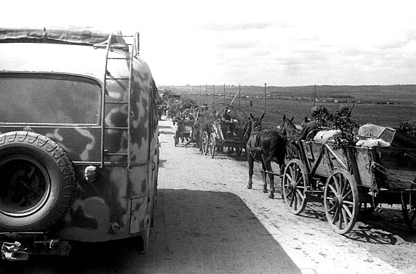 Deutsche Truppen auf dem Rückzug im Mittelabschnitt der Ostfront, 1944
