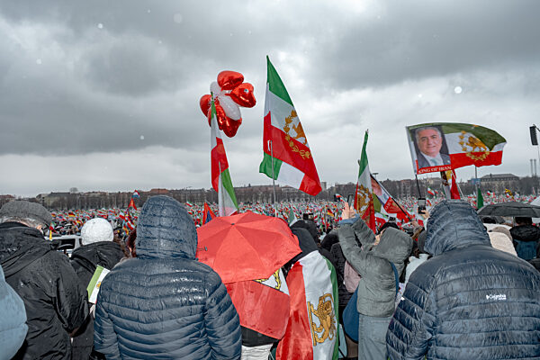 Iran Demo auf der Theresienwiese