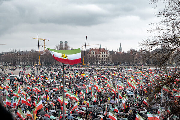 Iran Demo auf der Theresienwiese