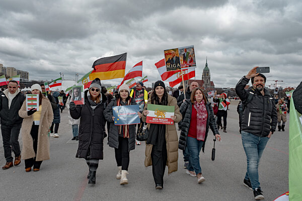Iran Demo auf der Theresienwiese
