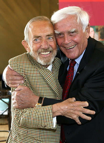 Einer der Preisträger der Bayerischen Fernsehpreise 2005...