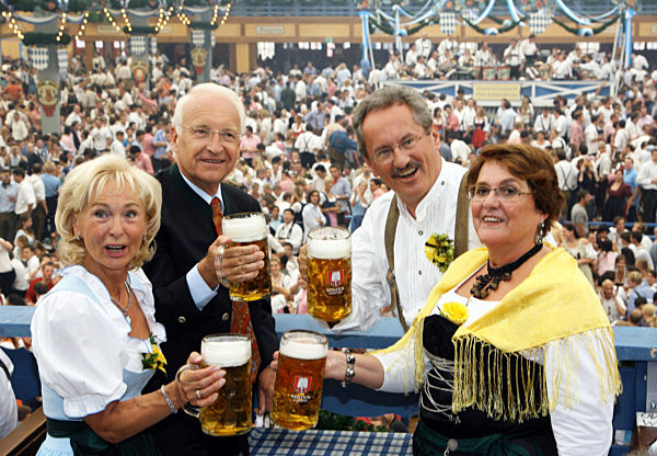 Zum Auftakt des 173. Münchner Oktoberfestes am Samstag (16.09...