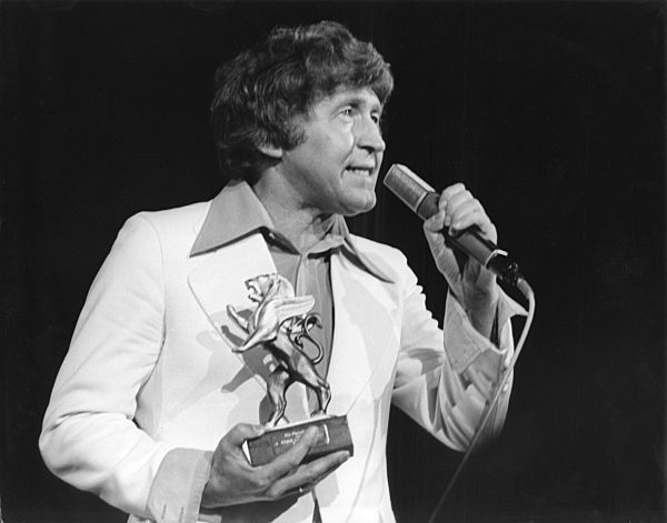 Gotthilf Fischer mit Ehrenlöwen