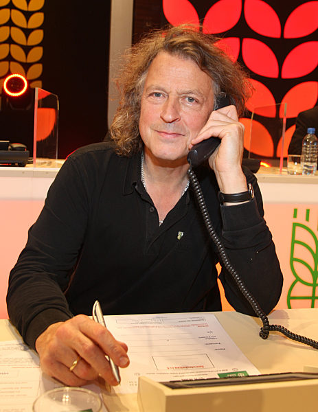 Promi-Quiz für die Welthungerhilfe im ZDF