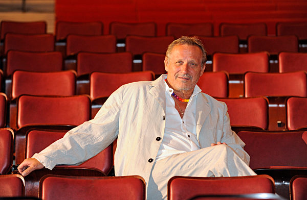 Konstantin Wecker stellt neue CD "Wut und Zärtlichkeit" vor