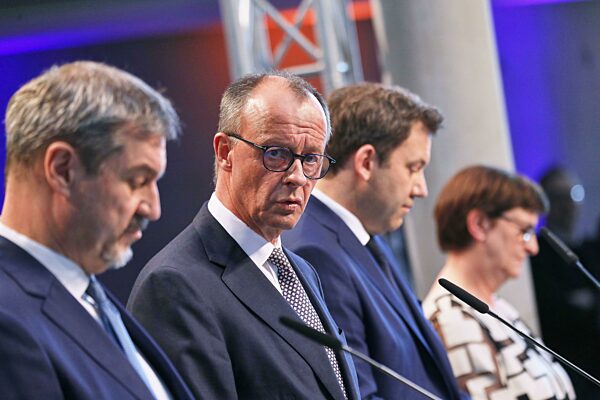 Bekanntgabe Einigung auf Koalition von CDU, CSU und SPD