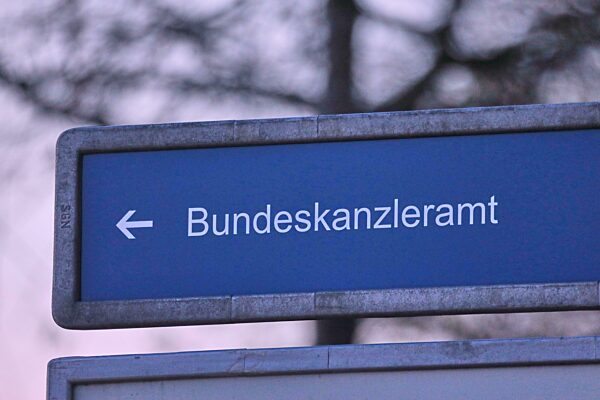 Wegweiser zum Bundeskanzleramt