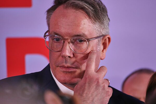 Alexander Schweitzer