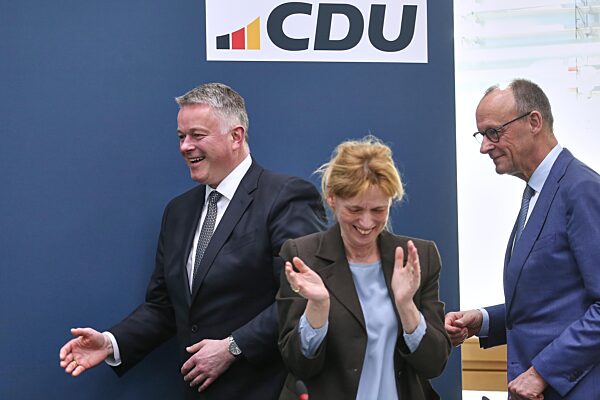 Gordon Schnieder, Karin Prien und Friedrich Merz