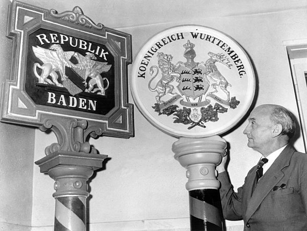 Old boundary posts of the federal states Baden and Wurttemberg