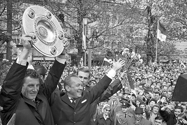German Soccer League 1963-64 - 1. FC Cologne - champion celebration