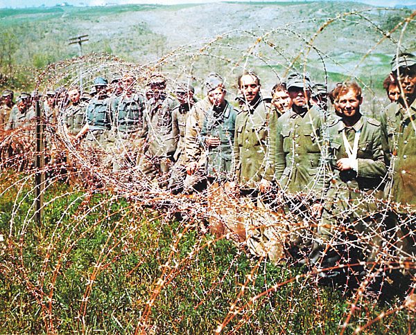 Operation, Overlord, Normandy, Canadian, Infantry, Juno Beach, Bernières-sur-Mer, D-Day, soldiers, World War II, Department Calvados, France, 1944, POW, German, Prisoners of War, barbed, wire,